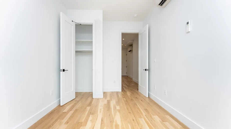 511 Meeker Ave, Apt 3A Image 5