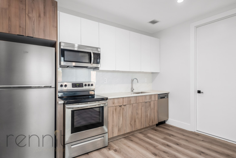 125 Kings Hwy, Apt 5C Image 2