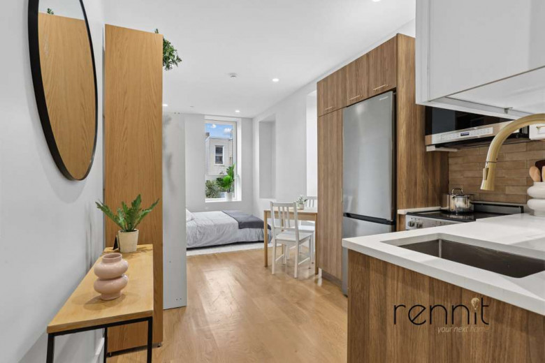 275 20th St, Apt 4D Image 1
