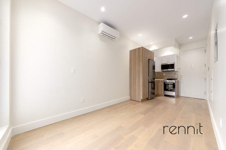 275 20th St, Apt 5F Image 3