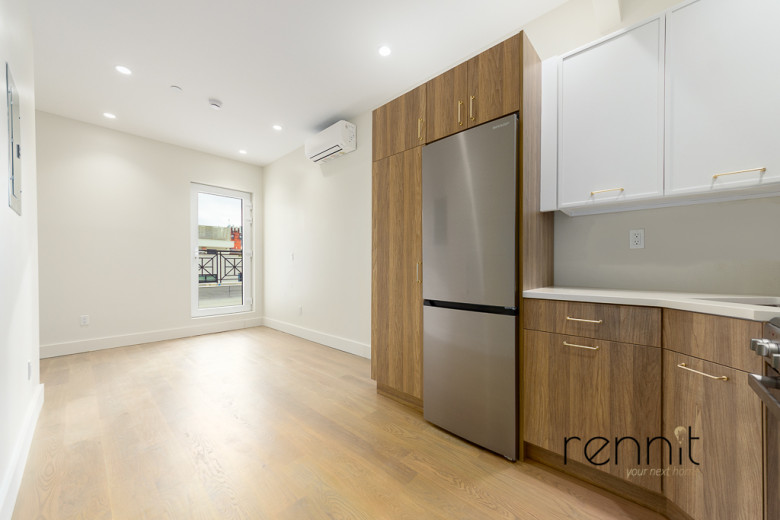 275 20th St, Apt 5F Image 4