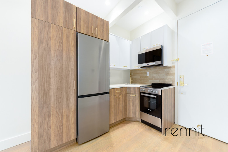 275 20th St, Apt 5F Image 5