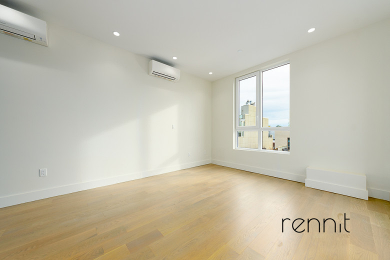 275 20th St, Apt 5E Image 5