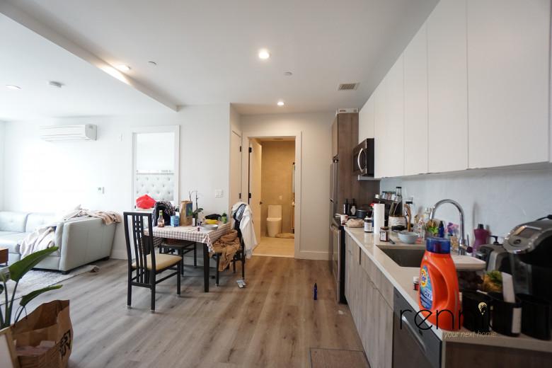 125 Kings Hwy, Apt 6B Image 1