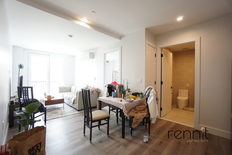 125 Kings Hwy, Apt 6B Image 4