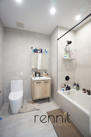 125 Kings Hwy, Apt 6B Image 6