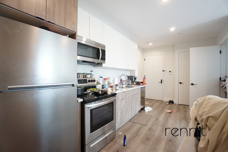 125 Kings Hwy, Apt 6B Image 8