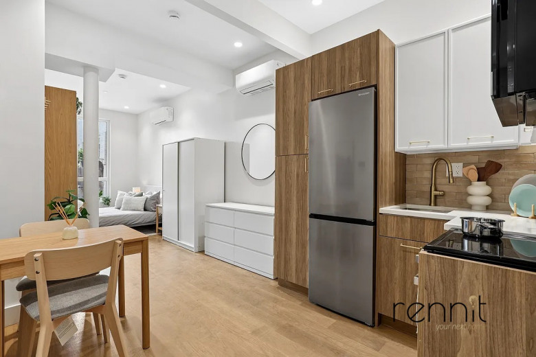 275 20th St, Apt 3F Image 1