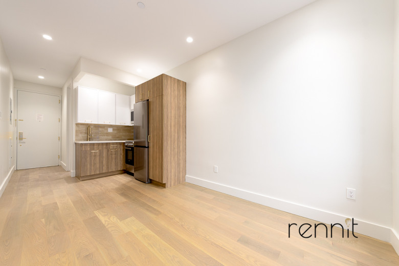 275 20th St, Apt 3A Image 2
