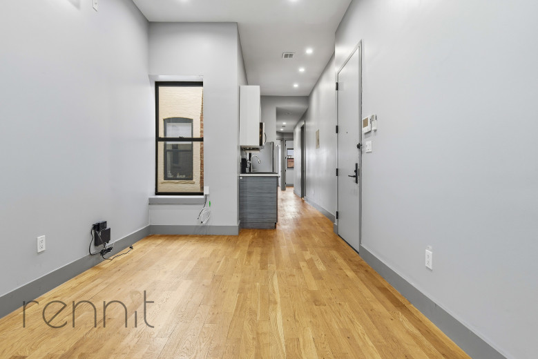 1716 Woodbine St, Apt 3R Image 1