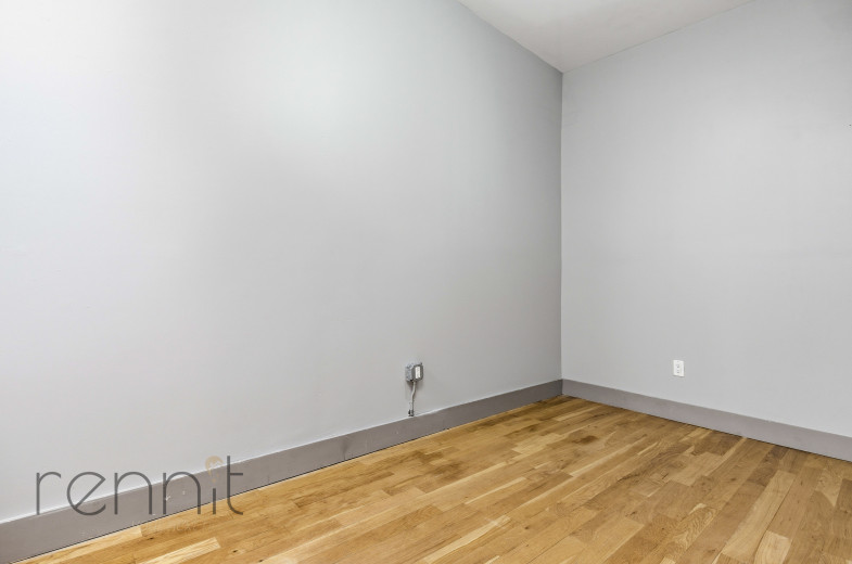 1716 Woodbine St, Apt 3R Image 14