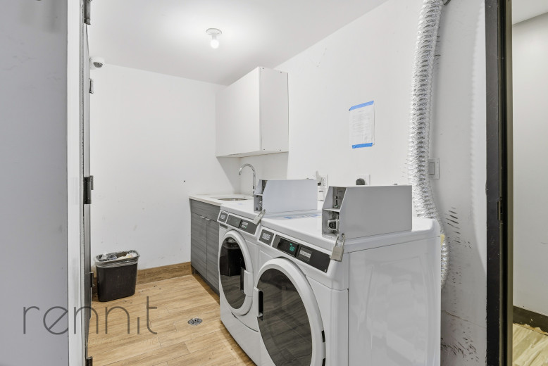 1716 Woodbine St, Apt 3R Image 21
