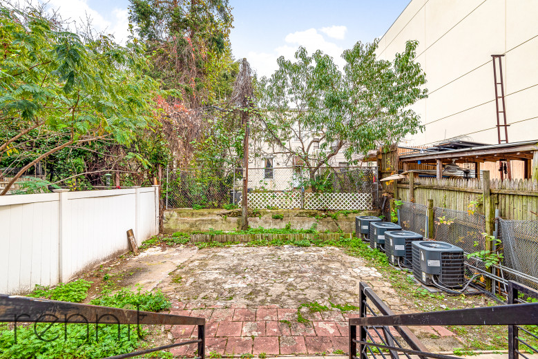 1622 Summerfield St, Apt 1L Image 1