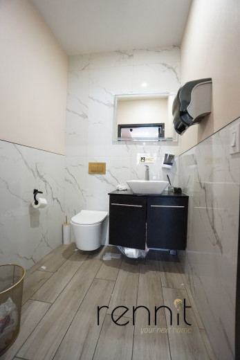 156 Tompkins Ave, Apt Commercial Image 4