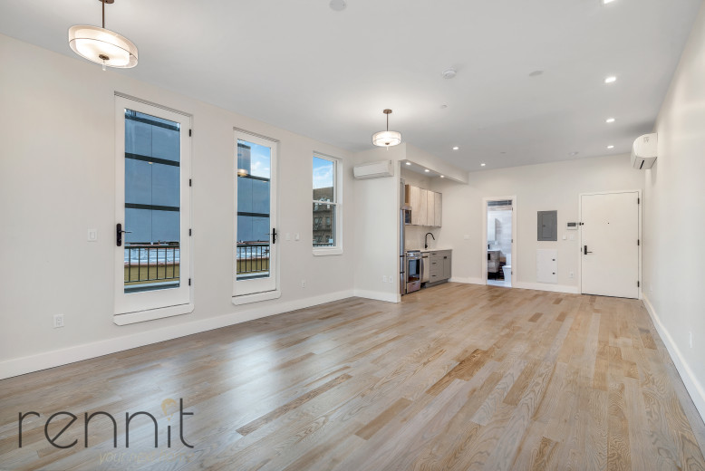 235 Martense St, Apt 3A Image 1