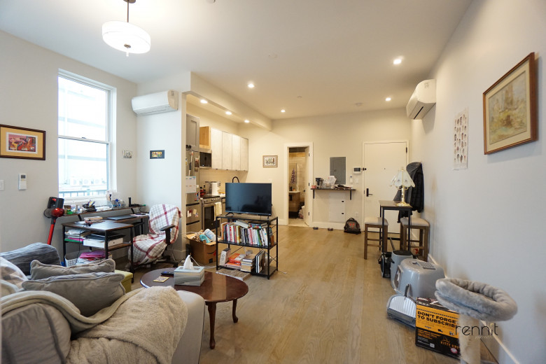 235 Martense St, Apt 3A Image 6