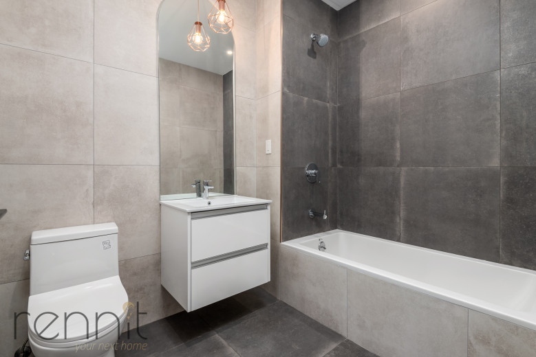 26-30 4th St, Apt 706A Image 9