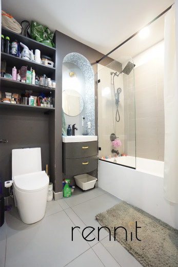 1620 New York Ave, Apt 3B Image 10