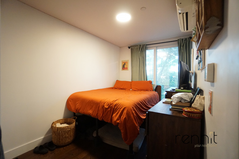 1620 New York Ave, Apt 3B Image 8