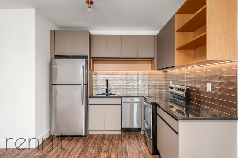 26-30 4th St, Apt 611A Image 5