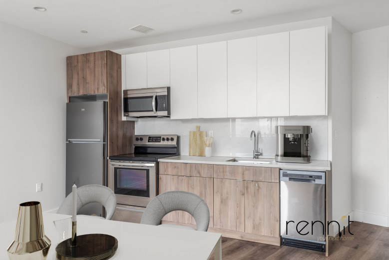 125 Kings Hwy, Apt 1D Image 8