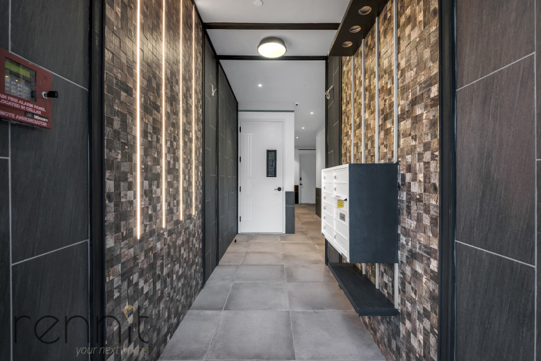 1527 New York Ave, Apt 2F Image 12