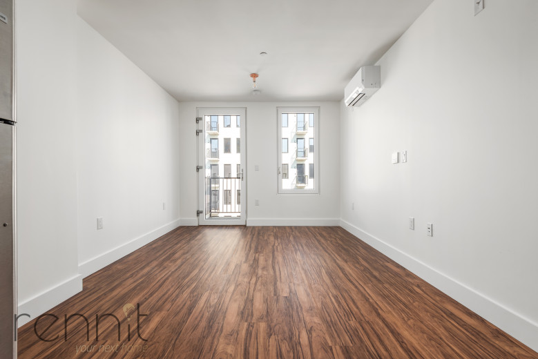 26-25 3rd St, Apt 504B Image 4