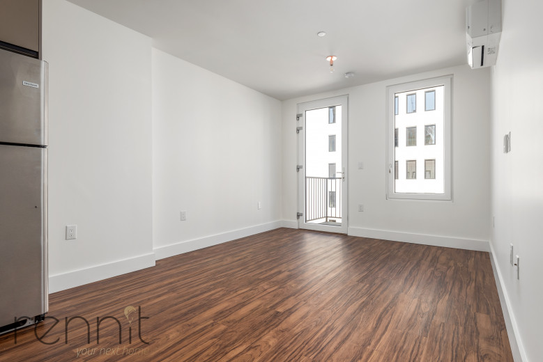 26-25 3rd St, Apt 504B Image 6