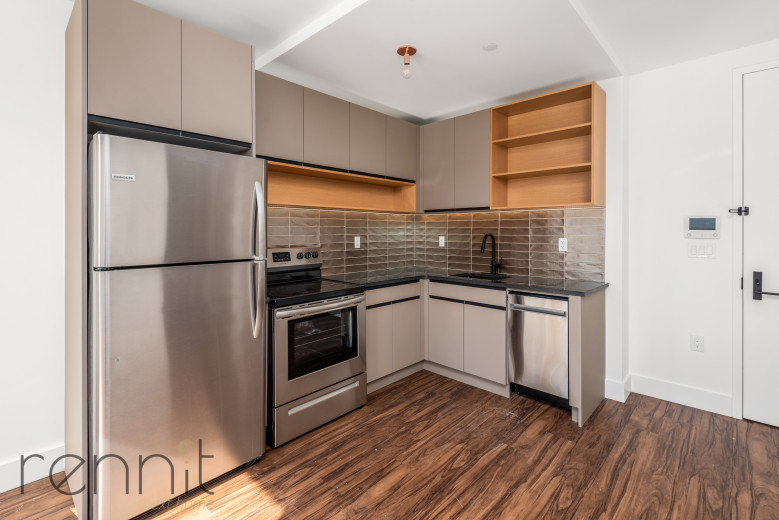 26-25 3rd St, Apt 505B Image 5