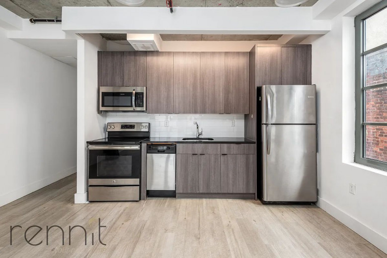 1930 Bedford Ave, Apt 3A Image 3