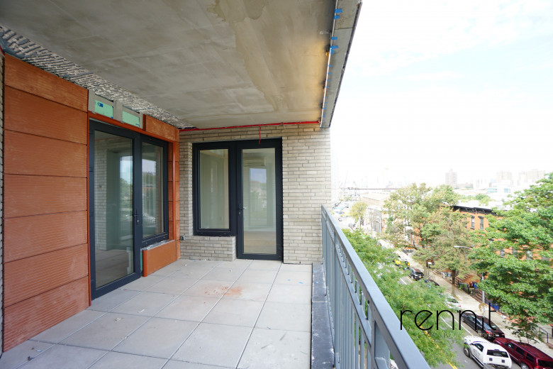 58 Vanderbilt Ave, Apt 4C Image 1