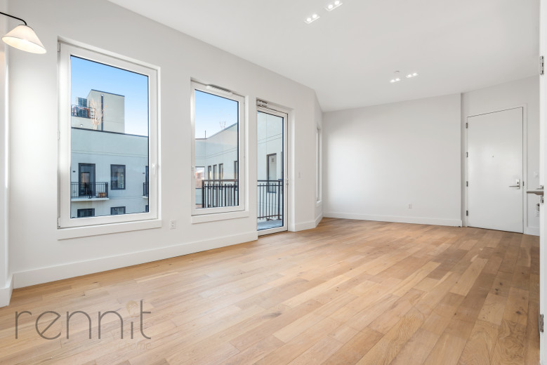 58 Vanderbilt Ave, Apt 6N Image 4