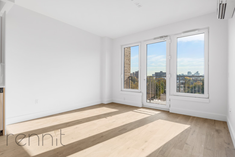 58 Vanderbilt Ave, Apt 5D Image 11