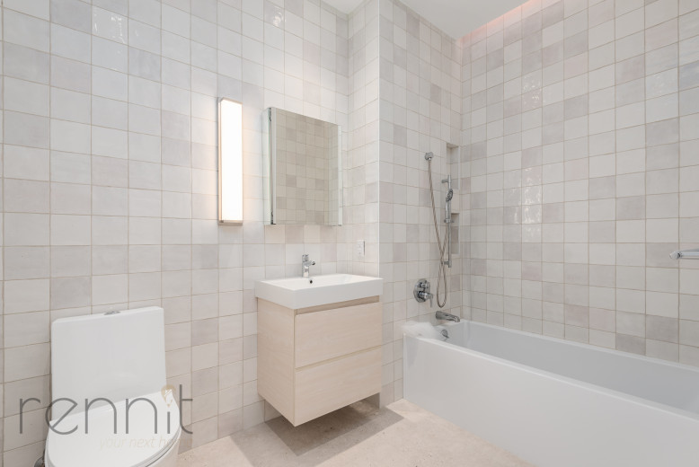 58 Vanderbilt Ave, Apt 6B Image 7