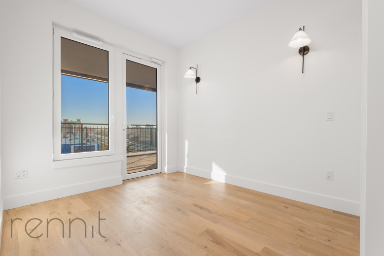 58 Vanderbilt Ave, Apt 6B Image 8