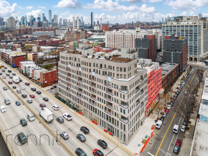 58 Vanderbilt Ave, Apt 6A Image 10