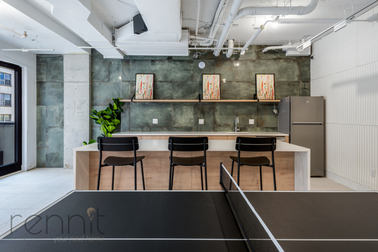 58 Vanderbilt Ave, Apt 6A Image 13