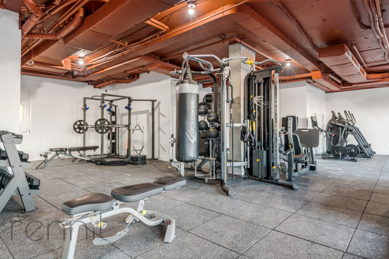 58 Vanderbilt Ave, Apt 6A Image 16