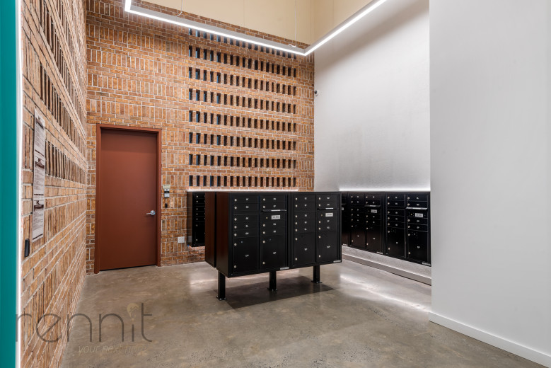 58 Vanderbilt Ave, Apt 6A Image 20