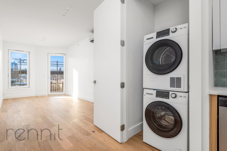 58 Vanderbilt Ave, Apt 6M Image 1
