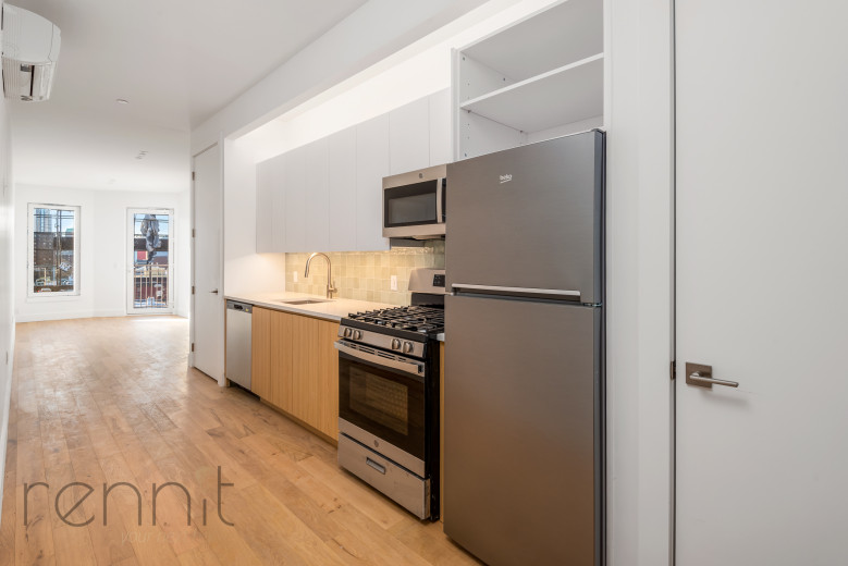 58 Vanderbilt Ave, Apt 6M Image 4
