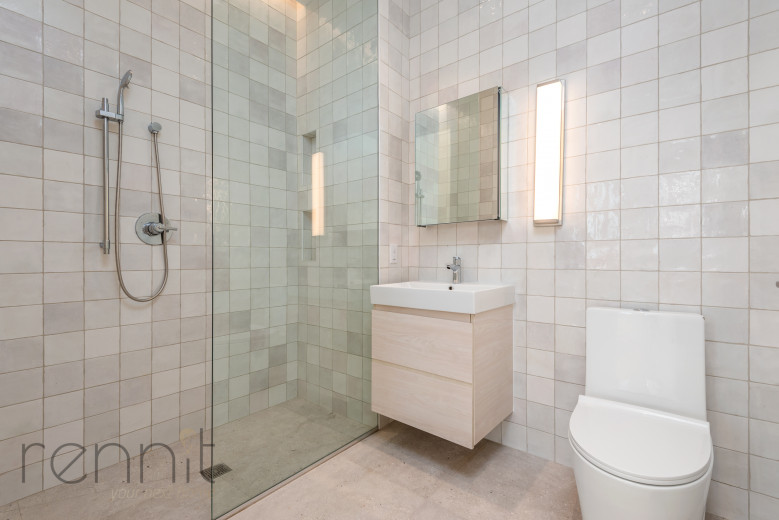 58 Vanderbilt Ave, Apt 6L Image 11
