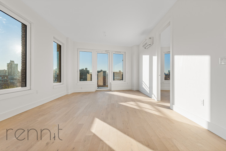 58 Vanderbilt Ave, Apt 5C Image 4