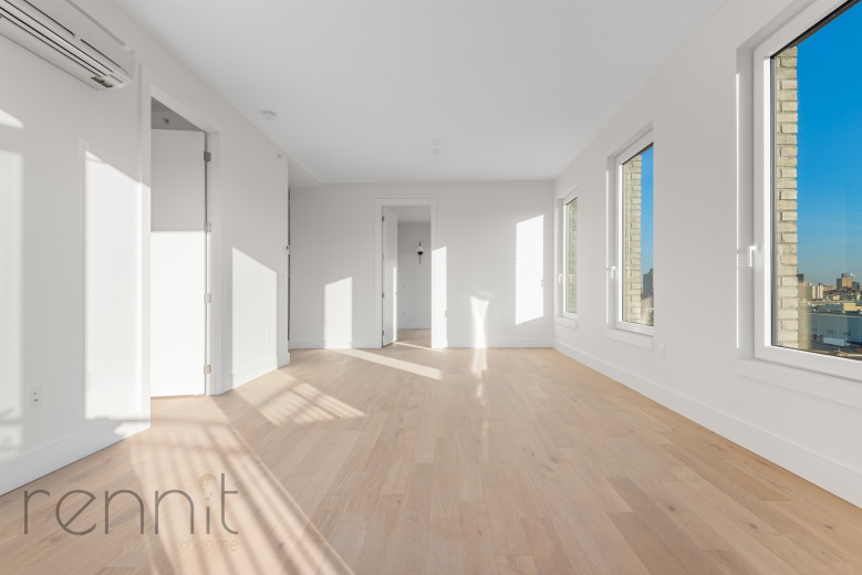 58 Vanderbilt Ave, Apt 5C Image 5