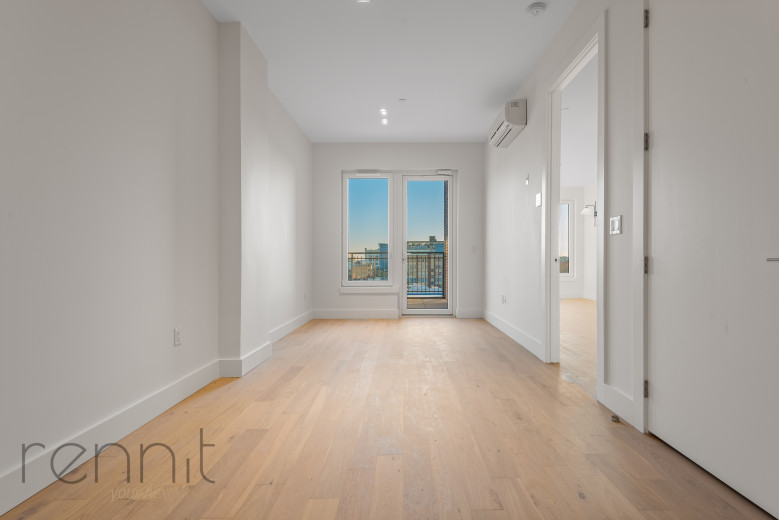 58 Vanderbilt Ave, Apt 7B Image 1