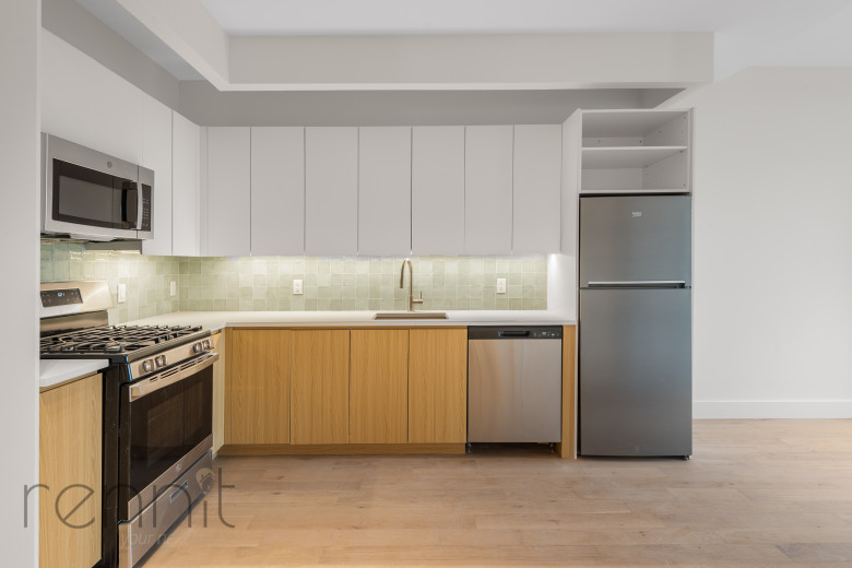 58 Vanderbilt Ave, Apt 7B Image 6
