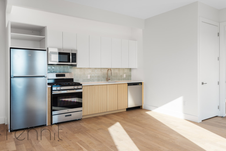 58 Vanderbilt Ave, Apt 9F Image 6