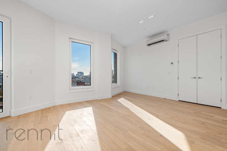 58 Vanderbilt Ave, Apt 9F Image 7