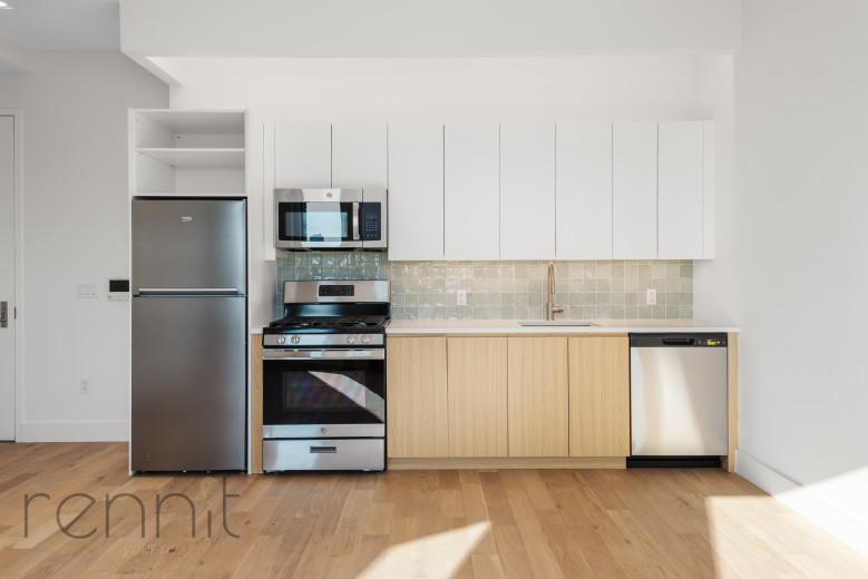58 Vanderbilt Ave, Apt 9F Image 8