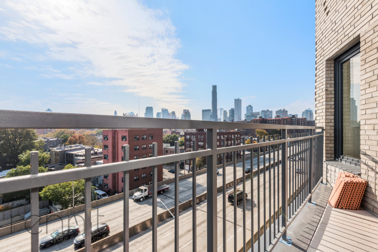 58 Vanderbilt Ave, Apt 7H Image 3
